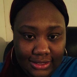 Meet your Posher, Sharonda